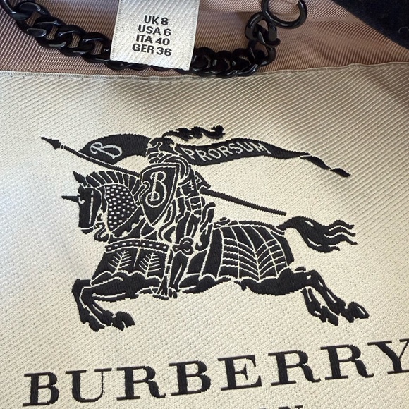 Rare Find - BURBERRY London Wool Cashmere Camel Trench Coat - USA 6 // UK 8 - Picture 7 of 9